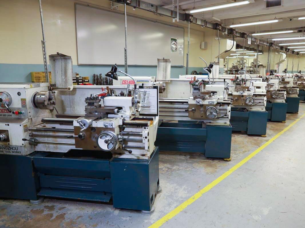 Mechanical Workshop (Lathe Machine)