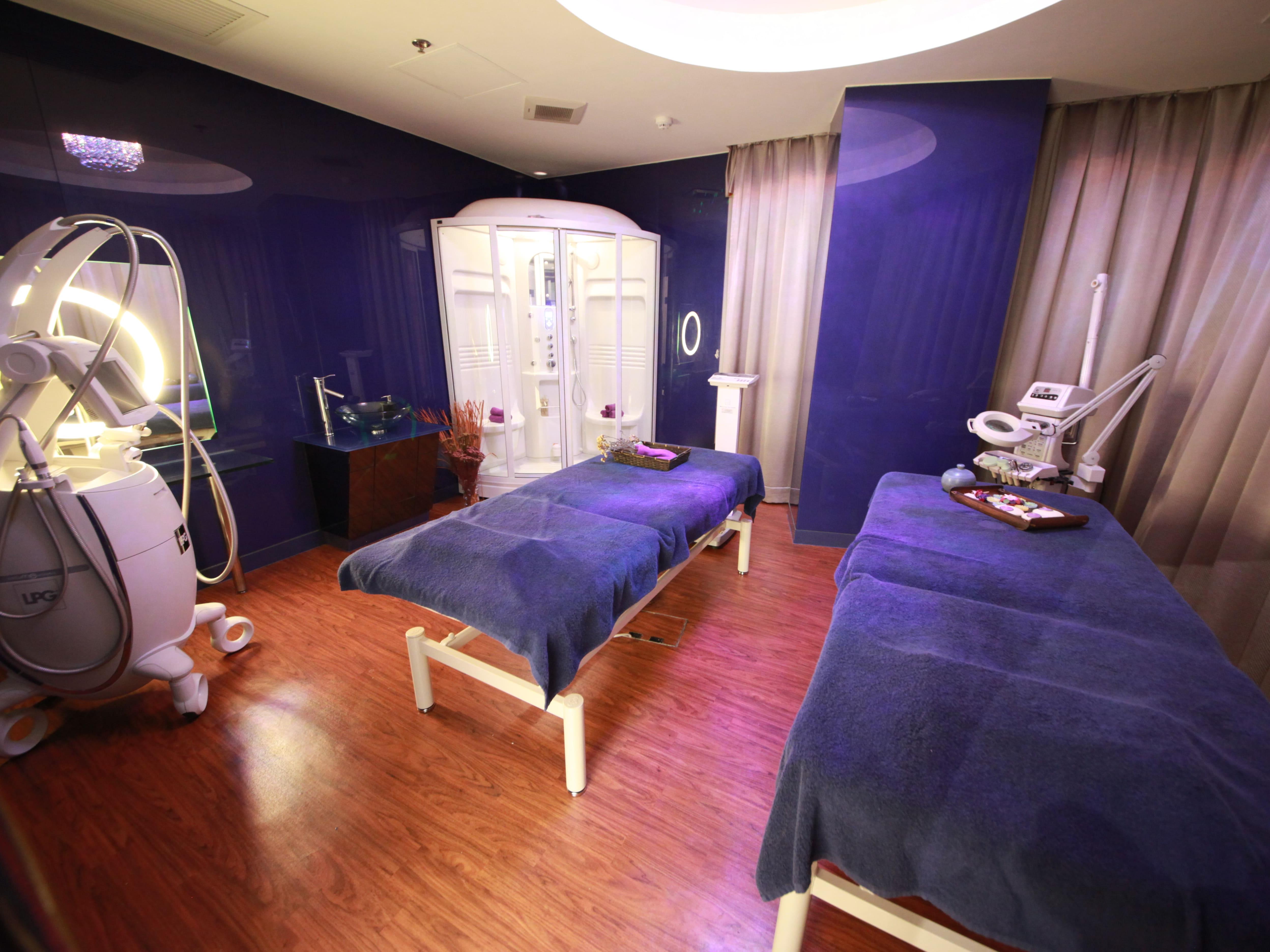 Beauty Care stream: Spa treatment room