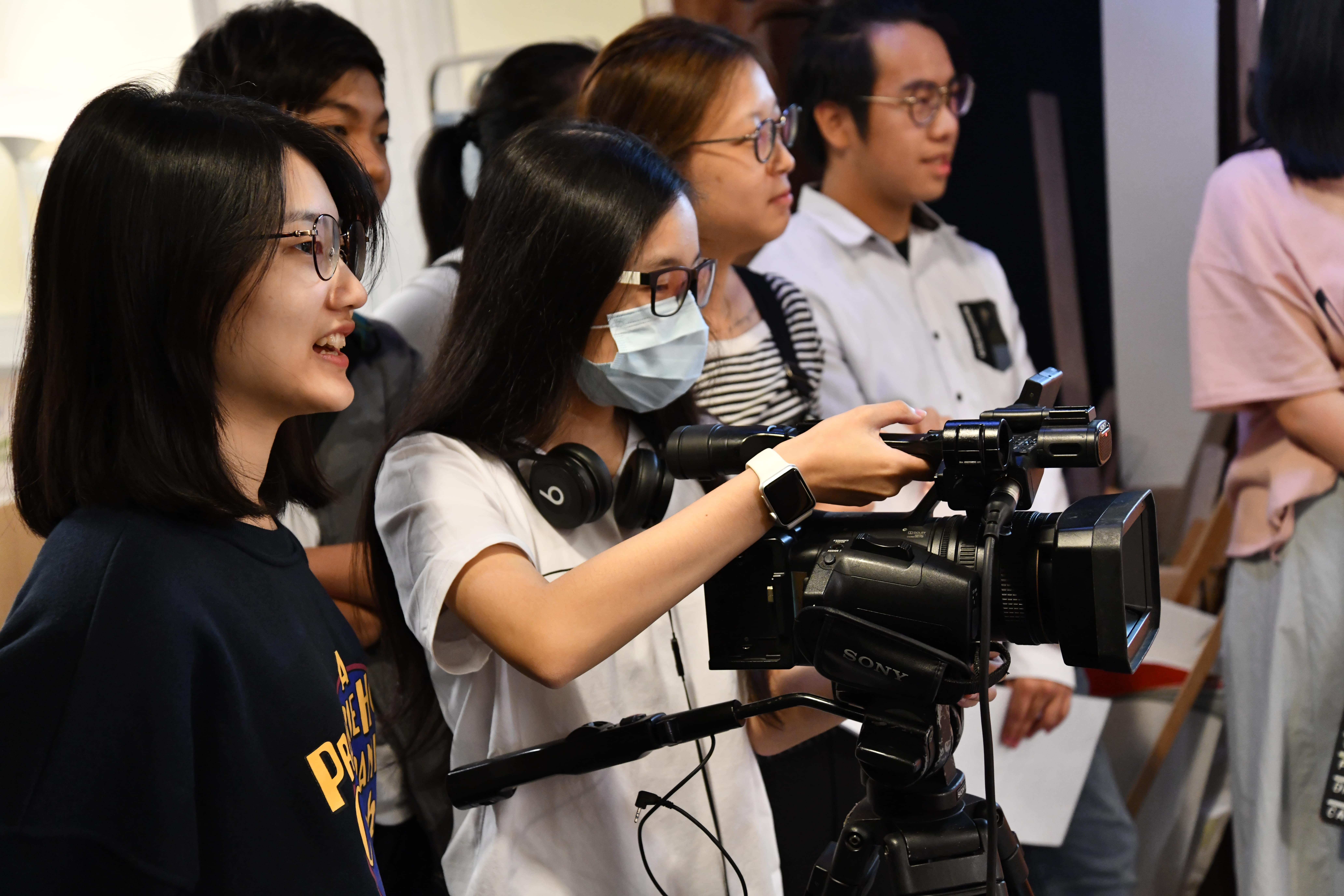 Get experience for production for new generation media