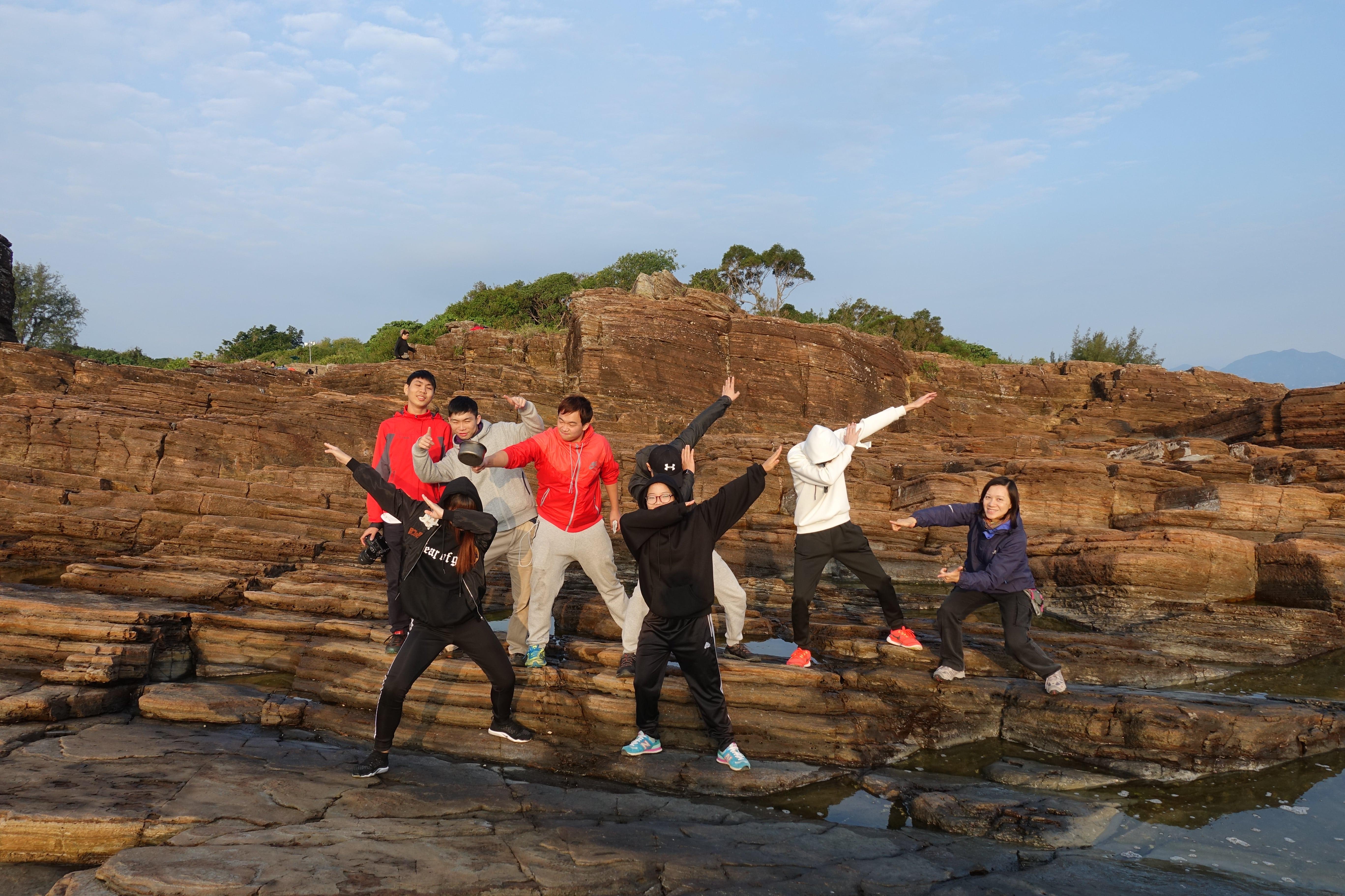Students enjoyed the sun rise after hiking in Tung Ping Chau